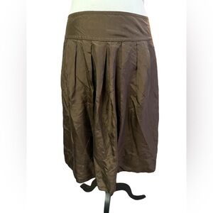 Banana Republic Silk Brown Women's Skirt Sz 4 flat waist with pleats